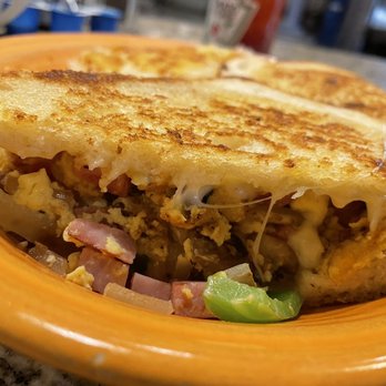 The Coffee Mug - Denver scramble sandwich - Breakfast & Brunch Near Me - Elko, Nevada