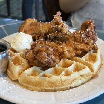 Drakes - Chicken & Waffles - New American Near Me - San Carlos, California
