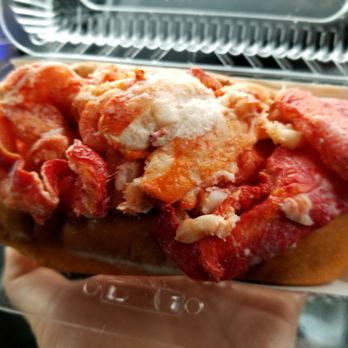 Pauli's - Best lobster roll - Sandwiches Near Me - Boston, Massachusetts Pauli's - Best lobster roll - Sandwiches Near Me - Boston, Massachusetts