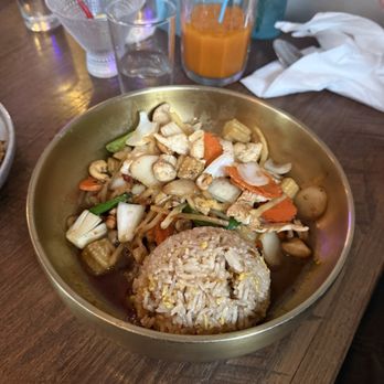 Baan Thai Bistro - Cashew nut - Thai Near Me - Indianapolis, Indiana Baan Thai Bistro - Cashew nut - Thai Near Me - Indianapolis, Indiana