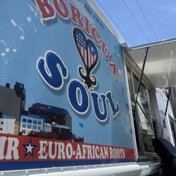 Boricua Soul Food Truck - Food truck
