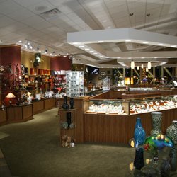 Ken K. Thompson Jewelry - Interior of Ken. K