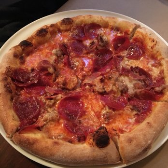 Popolo Pizzeria - Pizza Near Me - Mineral Point, Wisconsin