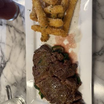 Artizen - Cafes Near Me - Honolulu, Hawaii