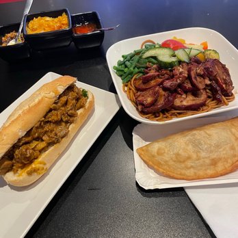De Hapjeshoek, Surinaams afhaalcentrum - Diners Near Me - Amsterdam, New Hampshire