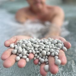 Terme di Satunia - Pebbles