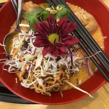 Delicious Thai Kitchen - Chefs Special - Thai Near Me - Oakland, California Delicious Thai Kitchen - Chefs Special - Thai Near Me - Oakland, California