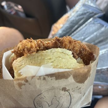 Bird Bird Biscuit - Queen Beak - Breakfast & Brunch Near Me - Austin, Texas