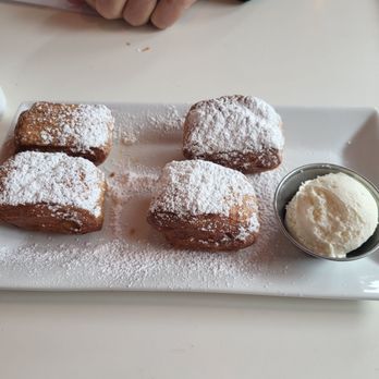 Crimson Door Cafe - French croissant beignets - Modern European Near Me - Spokane Valley, Washington