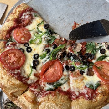 Mellow Mushroom Williamsburg - Love it Vegetable pizza - Bars Near Me - Williamsburg, Virginia Mellow Mushroom Williamsburg - Love it Vegetable pizza - Bars Near Me - Williamsburg, Virginia