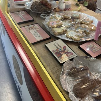 Uncle Biff's California Killer Cookies - Bakeries Near Me - Phoenix, Arizona Uncle Biff's California Killer Cookies - Bakeries Near Me - Phoenix, Arizona