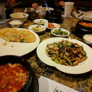 Garlic & Ginger - Our spread...get seafood pancake. Not chicken bulgogi... - Korean Near Me - Gainesville, Florida Garlic & Ginger - Our spread...get seafood pancake. Not chicken bulgogi... - Korean Near Me - Gainesville, Florida