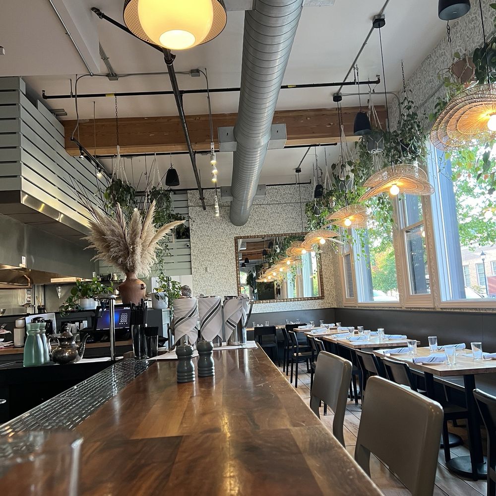 Cypress - Bar & dining room seating - Mediterranean Near Me - McMinnville, Oregon