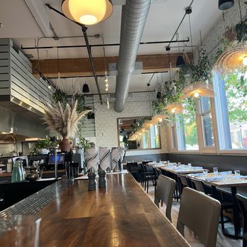 Cypress - Bar & dining room seating - Mediterranean Near Me - McMinnville, Oregon
