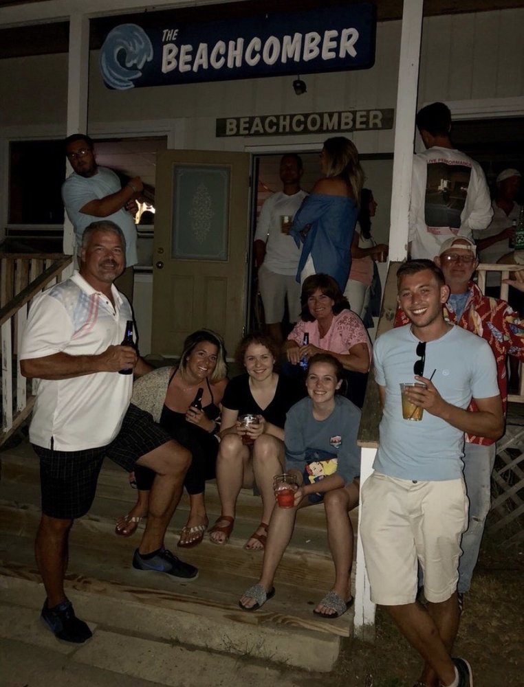 The Beachcomber Logo