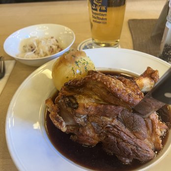 Augustiner Klosterwirt - Dry and leather - Bavarian Near Me - Munich, BY