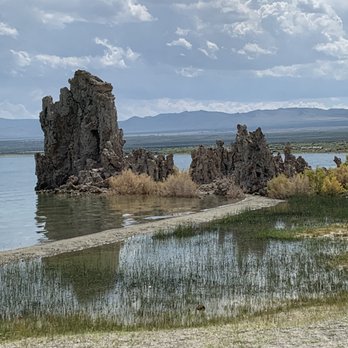 Mono Lake South Tufa Area - Hiking Near Me - Lee Vining, California Mono Lake South Tufa Area - Hiking Near Me - Lee Vining, California