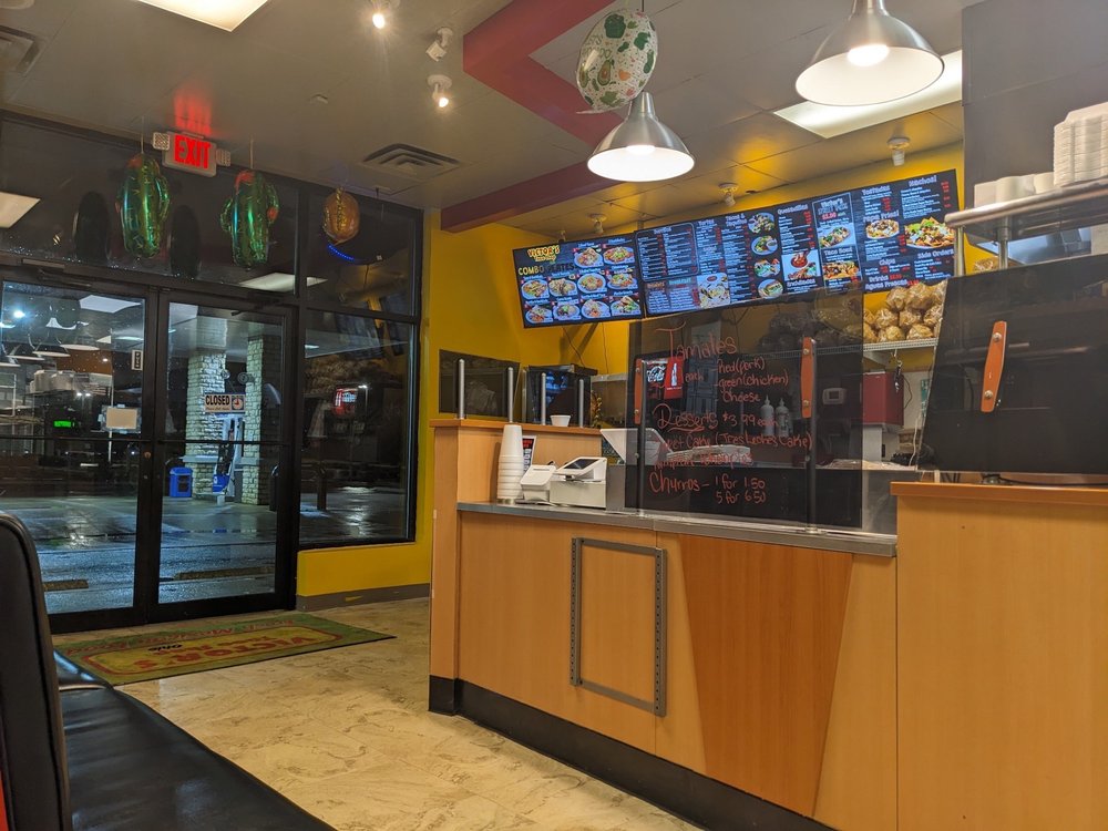 Victor’s Taco Shop, Powell Roadtrippers