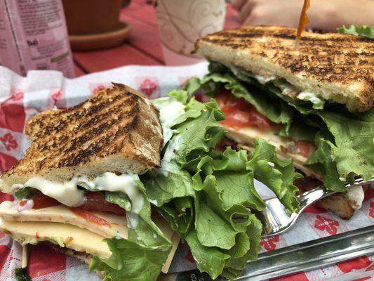 Dana's Kitchen by null