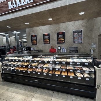 Buc-ee's - Bakery - Gas Stations Near Me - Calhoun, Georgia