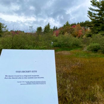 Robert Frost Interpretive Trail - Lovely poems all along! Awesome little trail! - Active Life Near Me - Middlebury, Vermont Robert Frost Interpretive Trail - Lovely poems all along! Awesome little trail! - Active Life Near Me - Middlebury, Vermont