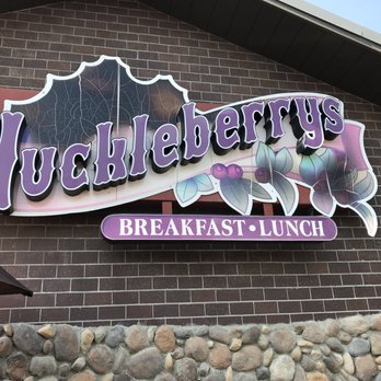 Huckleberry's - Outside in the corner Bye the 41 can't miss it ! - Breakfast & Brunch Near Me - Fresno, California
