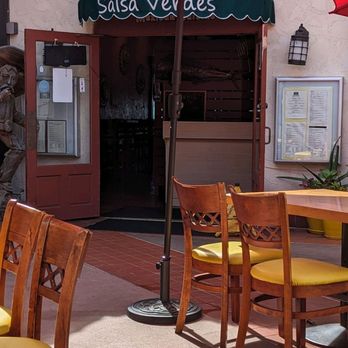 Salsa Verdes - tables and chairs with umbrellas - Mexican Near Me - Palos Verdes Estates, California Salsa Verdes - tables and chairs with umbrellas - Mexican Near Me - Palos Verdes Estates, California