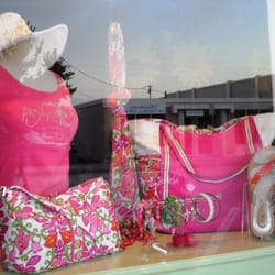 Sincerely Yours - Apparel, Accessoires, Footwear, and more!