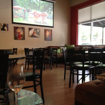 The Alcove - Wine Bars Near Me - Dallas, Texas