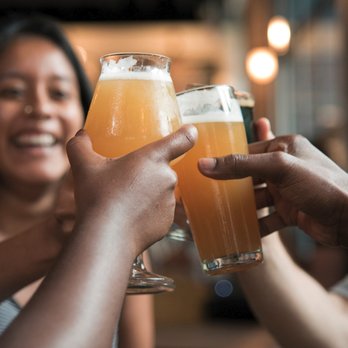 Doolin's Pub - Pubs Near Me - Litchfield, Maine