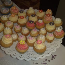 Cupcakes by Kristine