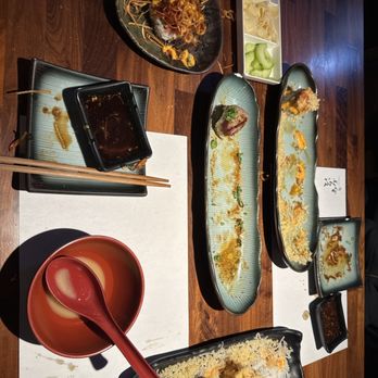 Hikari Sushi - Sushi Bars Near Me - Simi Valley, California