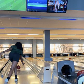 Pinstripes - Bowling - Venues & Event Spaces Near Me - Washington, DC, District of Columbia