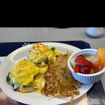 Lighthouse Cafe - Florentine Egg Florentine California - Breakfast & Brunch Near Me - Sausalito, California Lighthouse Cafe - Florentine Egg Florentine California - Breakfast & Brunch Near Me - Sausalito, California