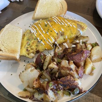 Home Kitchen - PBSC- potato, bacon , scallion, cheese omelette - Breakfast & Brunch Near Me - Round Rock, Texas Home Kitchen - PBSC- potato, bacon , scallion, cheese omelette - Breakfast & Brunch Near Me - Round Rock, Texas