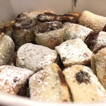 Cafe Landwer - Rutherford & Bathurst - The most amazing desert! They call them chocolate but those are Nutella! - Cafes Near Me - Maple, Ontario Cafe Landwer - Rutherford & Bathurst - The most amazing desert! They call them chocolate but those are Nutella! - Cafes Near Me - Maple, Ontario