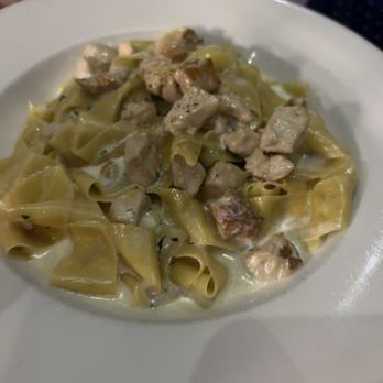 Maccheroni Republic - Chicken Alfredo pappardelle - Italian Near Me - Los Angeles, California