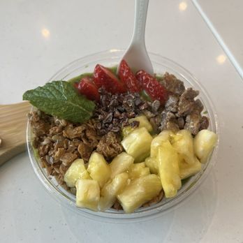 Toastique - Matcha Bowl - Juice Bars & Smoothies Near Me - Chesapeake, Virginia Toastique - Matcha Bowl - Juice Bars & Smoothies Near Me - Chesapeake, Virginia