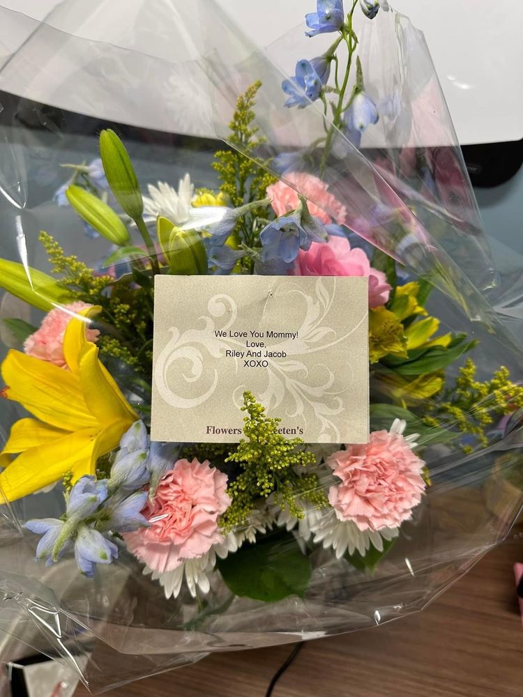 FLOWERS BY SWEETENS FLORIST & FLOWER DELIVERY Updated September 2024