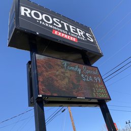 the sign for roosterer's farm