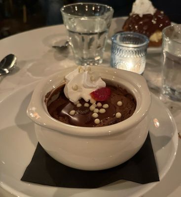 Café Saint-Germain by null