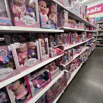 dd's DISCOUNTS - Discount Store Near Me - Carson, California