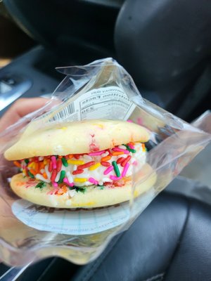 Cape Whoopies, Maine's Gourmet Whoopie Pie by null