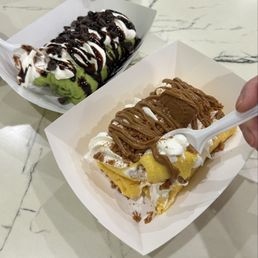 Biscoff & Mint Chocolate. THE BISCOFF WAS 2DIE4
