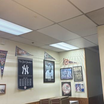 Verrazano Pizza - Pizza Near Me - Las Vegas, Nevada Verrazano Pizza - Pizza Near Me - Las Vegas, Nevada