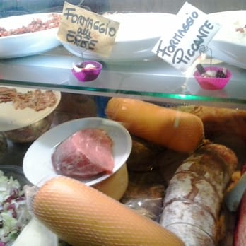 Paninoteca Lì Per Lì - Le creme al bancone - Sandwiches Near Me - Florence, FI Paninoteca Lì Per Lì - Le creme al bancone - Sandwiches Near Me - Florence, FI