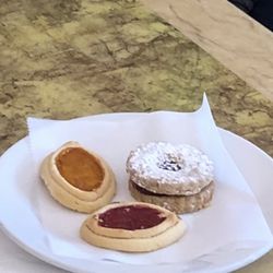Patisserie Salzburg - Delicious fresh cookies