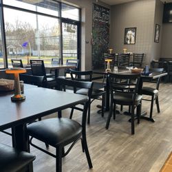 Rare Savory Taste Kitchen - Dining area