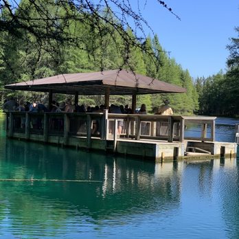 Kitch-iti-Kipi - Lakes Near Me - Manistique, Michigan