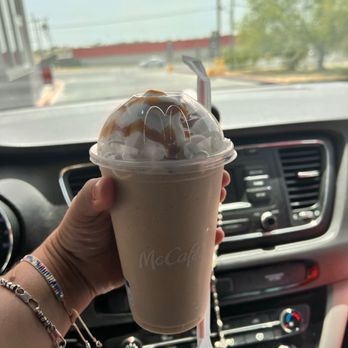 McDonald's - Caramel frappe - Fast Food Near Me - Zapata, Texas McDonald's - Caramel frappe - Fast Food Near Me - Zapata, Texas